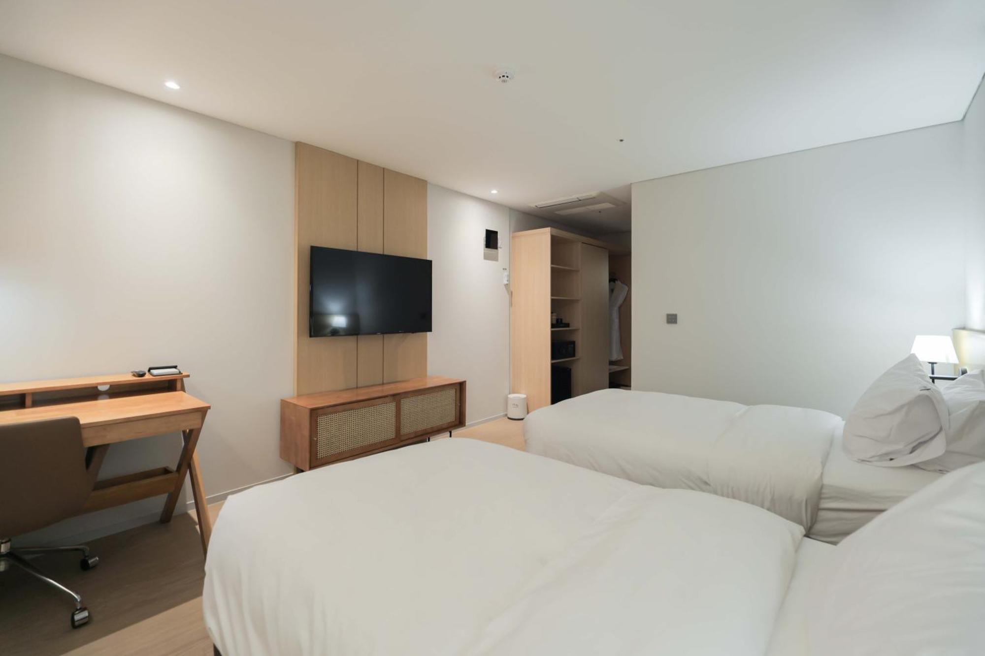 Aank Hotel Incheon Guwol ภายนอก รูปภาพ