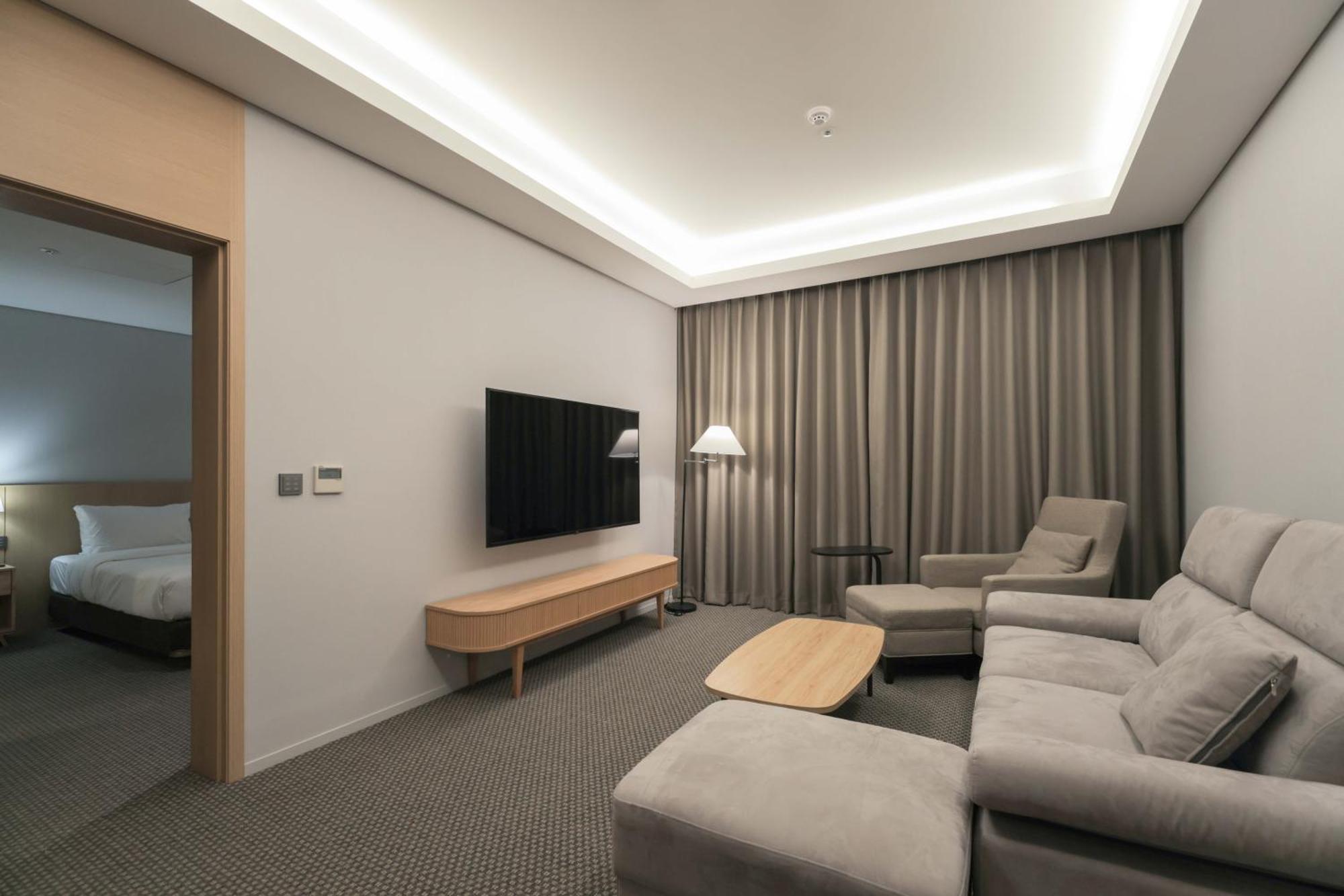 Aank Hotel Incheon Guwol ภายนอก รูปภาพ